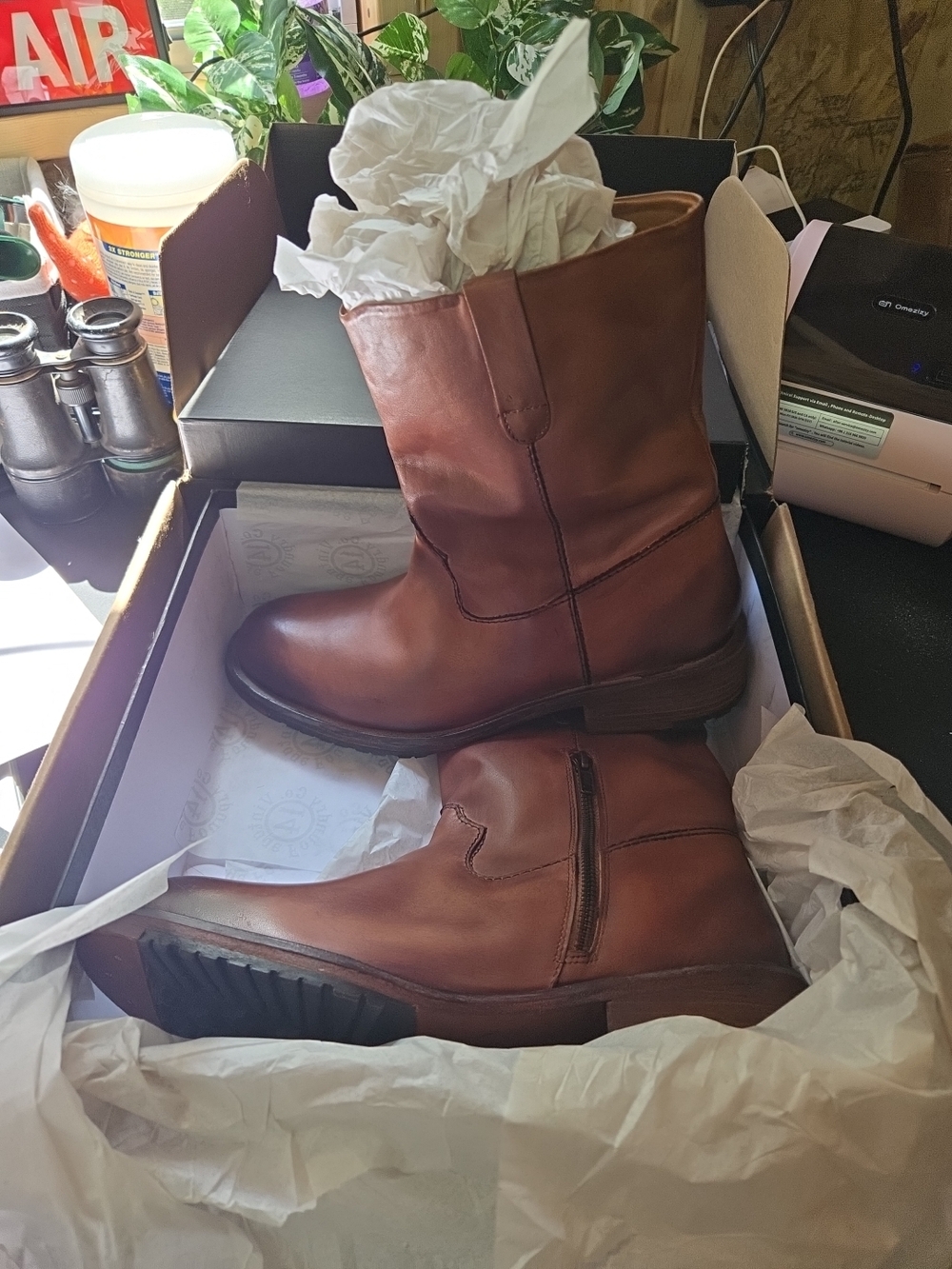 Vintage Foundry Co. Mens Alaina‎ cognac Leather Boots, Sz 11